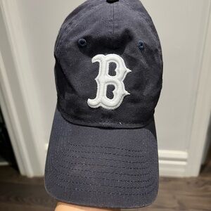 Boston Red Sox cap 🧢